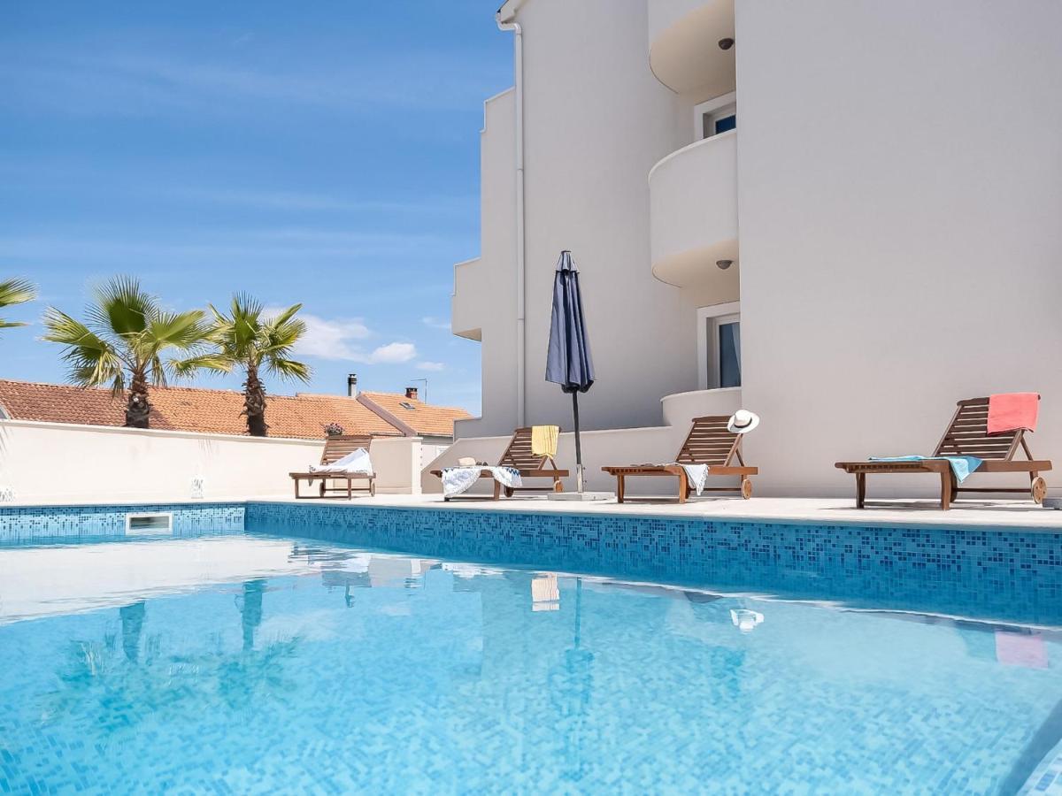 Apartment Villa 2 Pools-1 By Interhome 苏提万 外观 照片